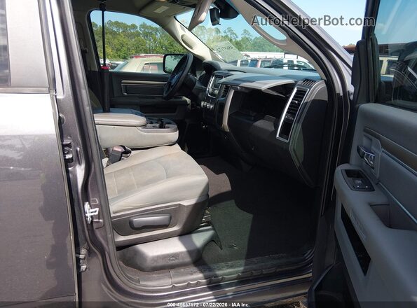 1C6RR6GGXGS381042 2016 RAM 1500 Gray Widok wnętrza z przodu