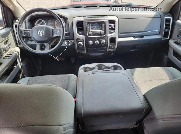 1C6RR6GT2GS274211 2016 RAM 1500 Red Вид панелі приладів