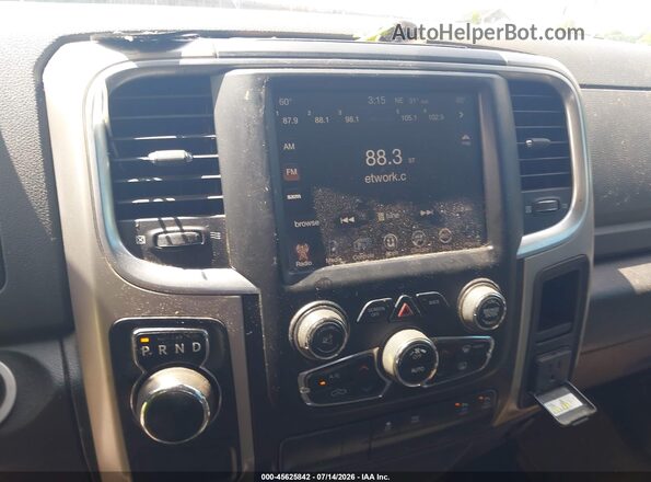 1C6RR6GT6HS676301 2017 RAM 1500 White Вид ззаду