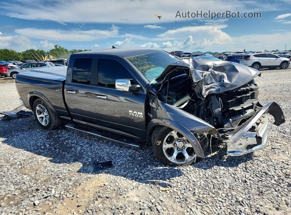 1C6RR6JT4JS105257 2018 RAM 1500 Серый Передняя правая четверть