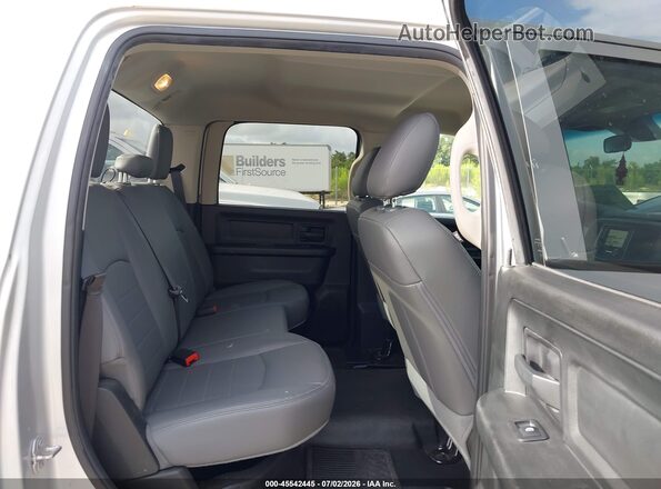 1C6RR6KG3JS317181 2018 RAM 1500 Серебряный Вид наклейки с VIN-кодом