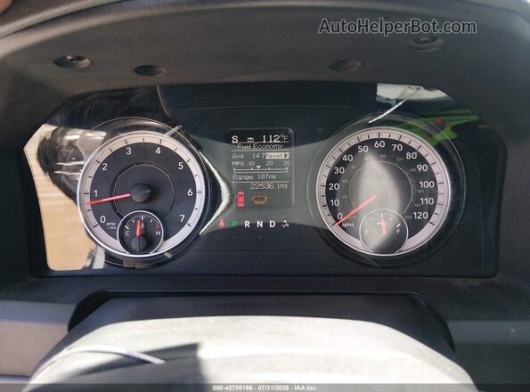 1C6RR6KG4GS373932 2016 RAM 1500 Серебряный Вид задних сидений