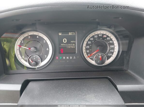 1C6RR6KG4JS296549 2018 RAM 1500 White Vista de los asientos traseros