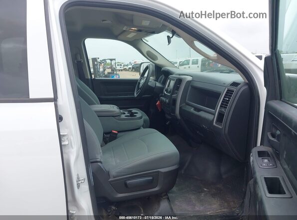 1C6RR6KG4JS296549 2018 RAM 1500 White Vista interior delantera