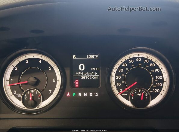 1C6RR6KG6JS296522 2018 RAM 1500 Silver უკანა სავარძლების ხედი