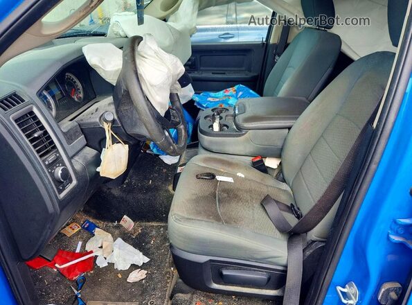 1C6RR6KG7GS283755 2016 RAM 1500 Blue Front interior view