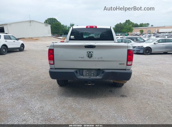 1C6RR6KG7HS768754 2017 RAM 1500 Silver 