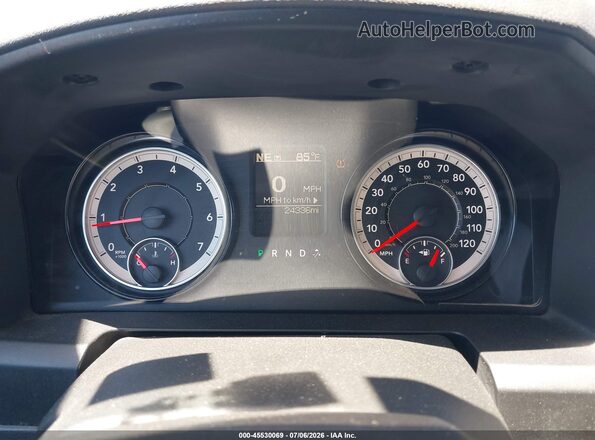1C6RR6KG8GS367924 2016 RAM 1500 Silver Vista de los asientos traseros