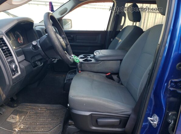 1C6RR6KG8HS747556 2017 RAM 1500 Blue Widok wnętrza z przodu