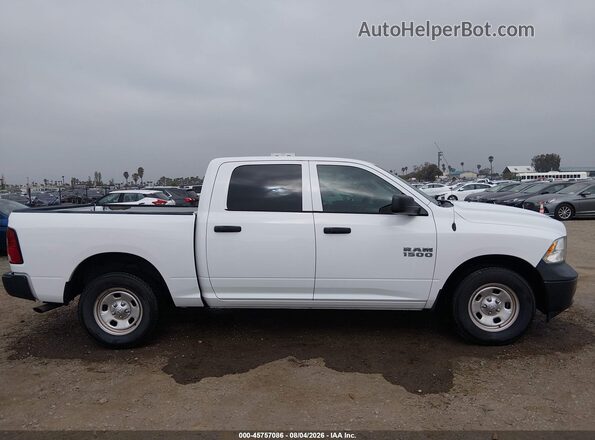 1C6RR6KG8JS169142 2018 RAM 1500 White Սալոնի հետևի տեսք