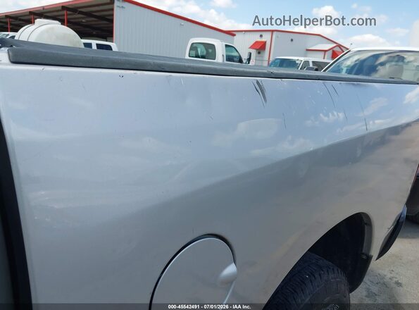 1C6RR6KG9JS303625 2018 RAM 1500 Серебряный 