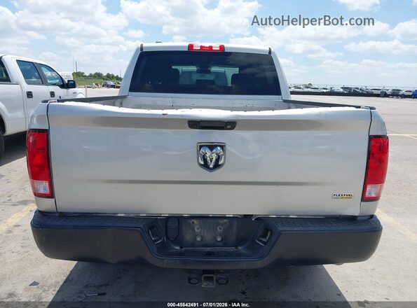 1C6RR6KG9JS303625 2018 RAM 1500 Серебряный 
