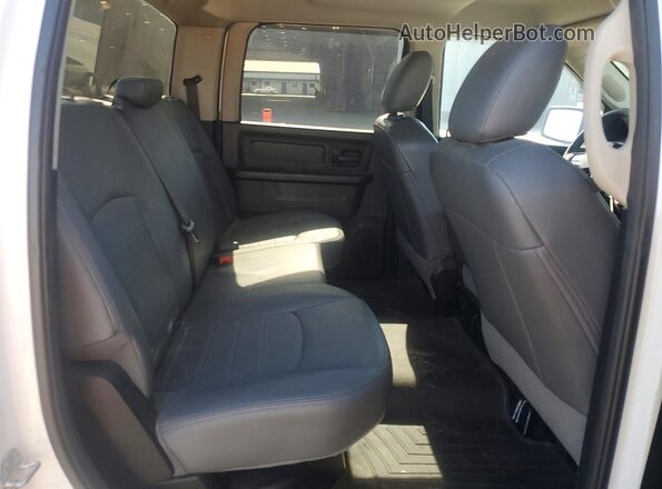 1C6RR6KT2JS317735 2018 DODGE RAM White Vista de los asientos traseros