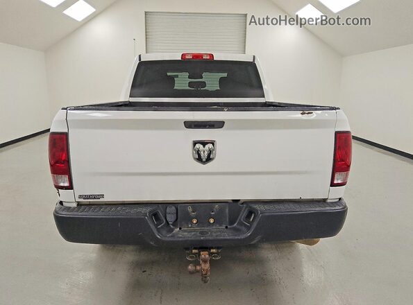 1C6RR6KT7KS633486 2019 RAM 1500 Белый Вид сзади