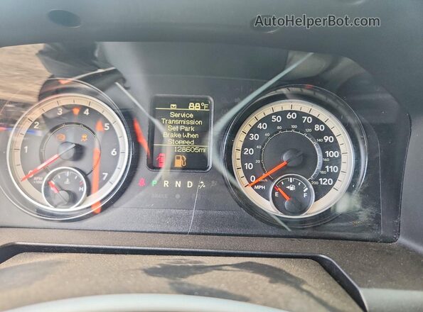 1C6RR6KT9HS867413 2017 RAM 1500 Black Вид щитка приладів