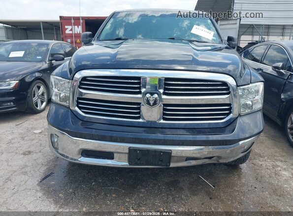 1C6RR6LG1JS341090 2018 RAM 1500 Gray Widok zestawu wskaźników
