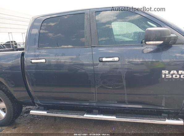 1C6RR6LG1JS341090 2018 RAM 1500 Gray Widok wnętrza z tyłu
