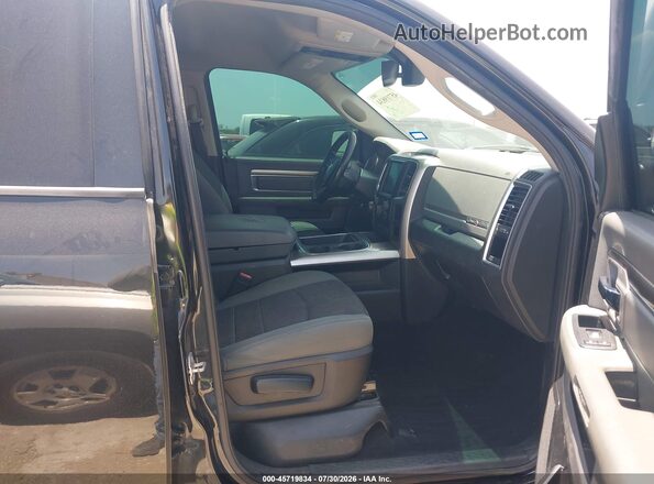1C6RR6LT4GS394503 2016 RAM 1500 Black Front interior view