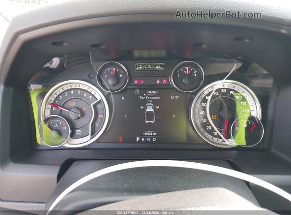 1C6RR6LT5JS119584 2018 RAM 1500 Белый Вид задних сидений
