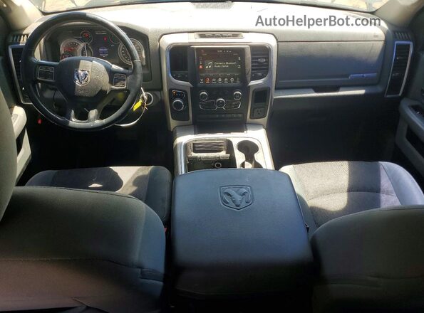 1C6RR6LT6HS524010 2017 RAM 1500 Black Vista del salpicadero
