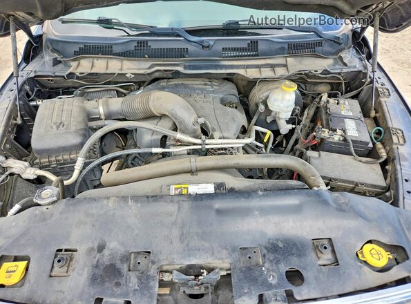 1C6RR6LT9KS627221 2019 RAM 1500 Gray უკანა სალონის ხედი