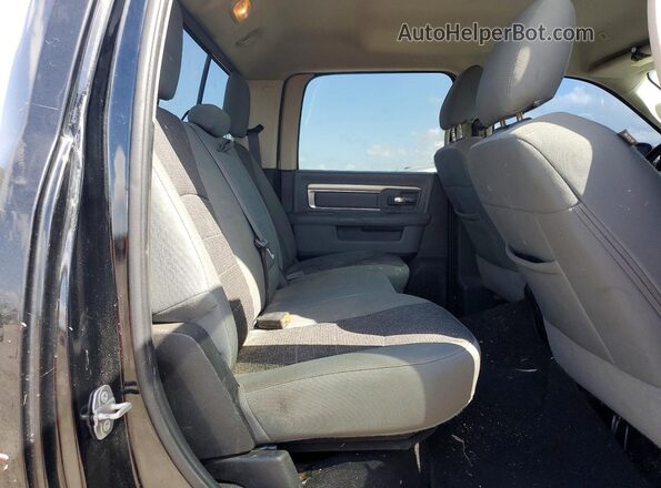 1C6RR6TT2LS134028 2020 RAM 1500 Black Widok tylnych siedzeń