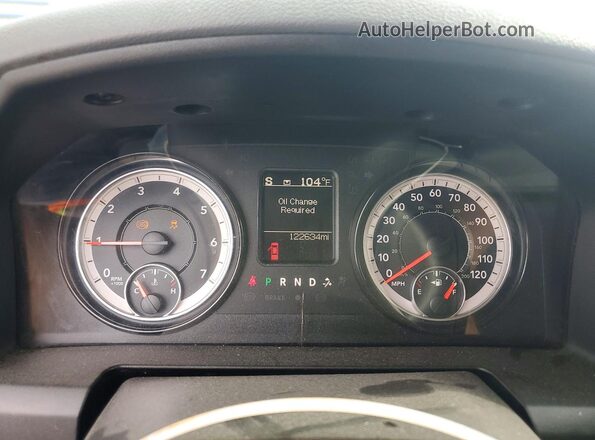 1C6RR6TT9LS117419 2020 RAM 1500 Silver Вид щитка приладів
