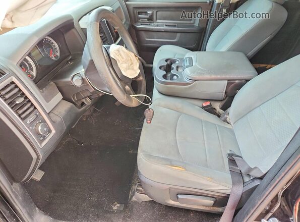 1C6RR7FG0GS140839 2016 RAM 1500 Черный Вид салона спереди