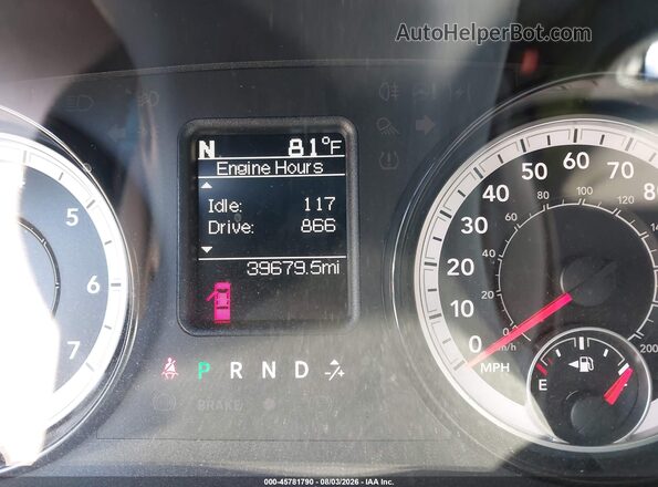 1C6RR7FG2HS740442 2017 RAM 1500 White 