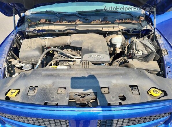 1C6RR7FG2HS862282 2017 RAM 1500 Blue Vista interior trasera