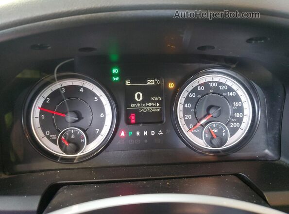 1C6RR7FG2KS594874 2019 RAM 1500 Silver 