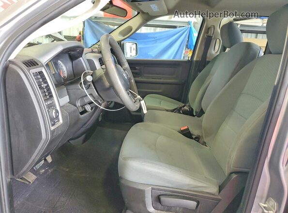 1C6RR7FG2KS594874 2019 RAM 1500 Silver Front interior view
