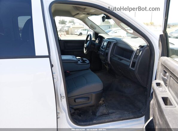 1C6RR7FG3GS396053 2016 RAM 1500 White Vista interior delantera