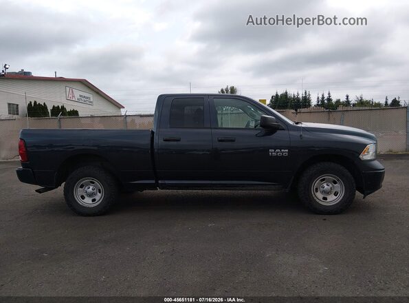 1C6RR7FG3JS297255 2018 RAM 1500 Black Вид задньої частини салону