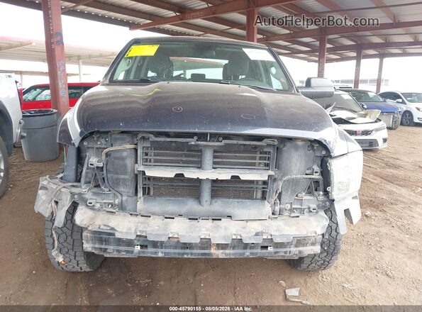 1C6RR7FG5JS345869 2018 RAM 1500 Black Front view