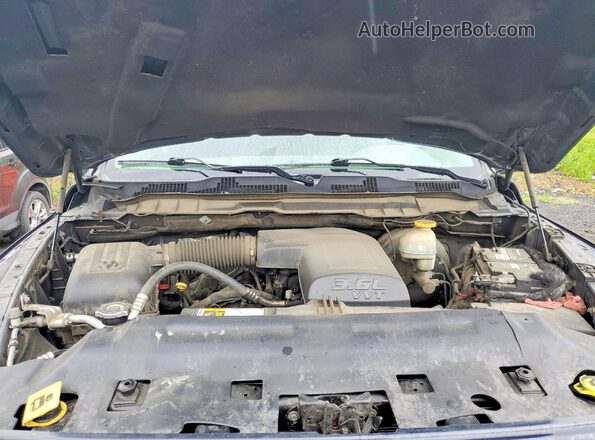 1C6RR7FG6HS868005 2017 RAM 1500 Blue Rear interior view