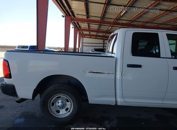 1C6RR7FG6JS297251 2018 RAM 1500 White Front view