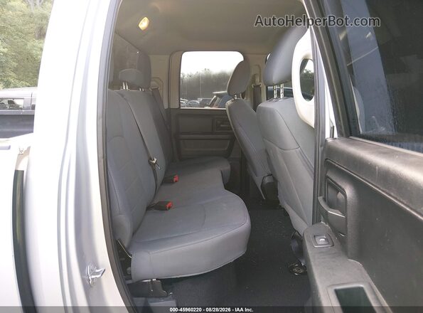 1C6RR7FG7HS634164 2017 RAM 1500 Silver Vista de la etiqueta del VIN