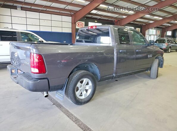 1C6RR7FG7JS343783 2018 RAM 1500 Gray Trasero derecho
