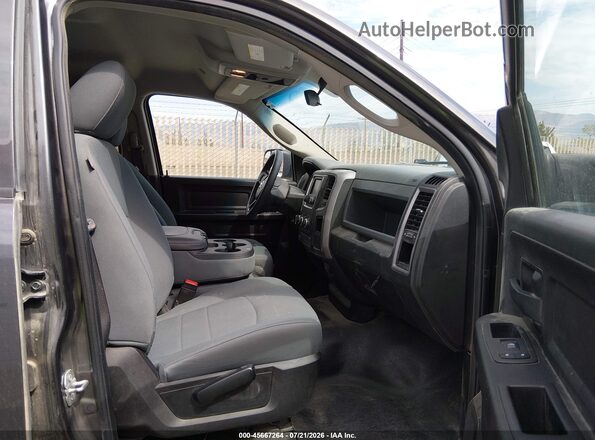 1C6RR7FG7LS158880 2020 RAM 1500 CLASSIC Gray Vista interior delantera