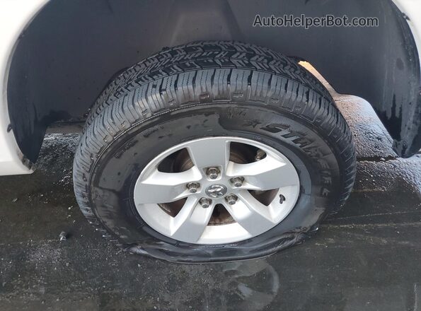 1C6RR7FG7MS577376 2021 RAM 1500 Белый 