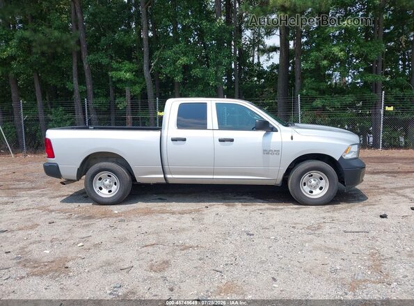 1C6RR7FG8GS327780 2016 RAM 1500 Gray Vista interior trasera