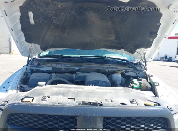 1C6RR7FG8LS156572 2020 RAM 1500 CLASSIC White Rear view