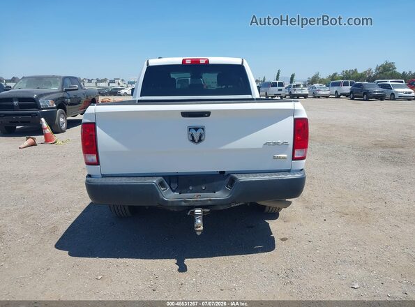 1C6RR7FGXJS306596 2018 RAM 1500 Белый 