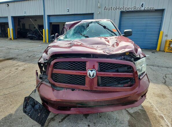 1C6RR7FGXJS308705 2018 RAM 1500 Бордовый Вид спереди