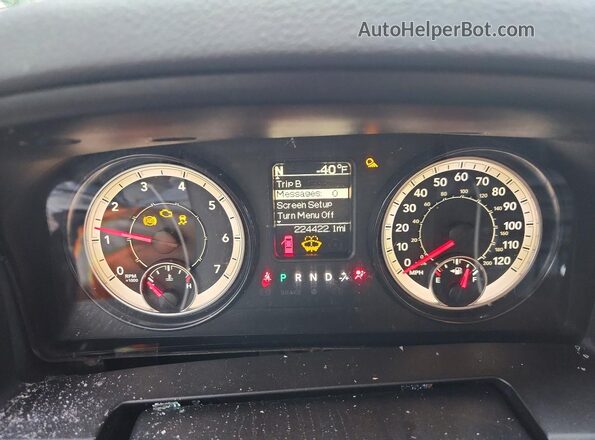 1C6RR7FT0HS567047 2017 RAM 1500 Черный Вид щитка приборов
