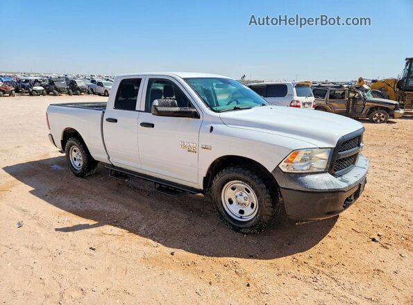 1C6RR7FT1KS699385 2019 RAM 1500 White Front right