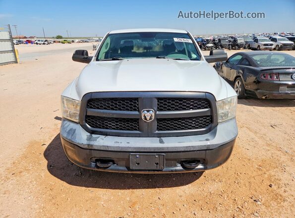 1C6RR7FT1KS699385 2019 RAM 1500 White Front view