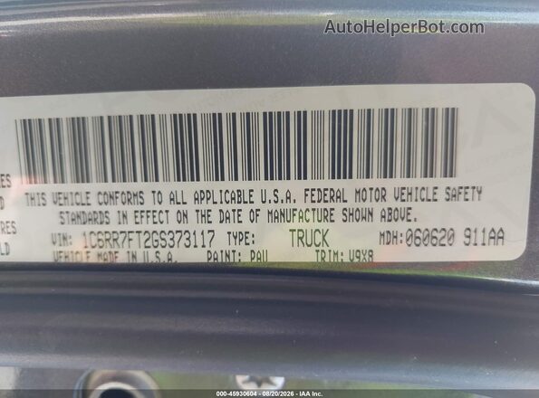 1C6RR7FT2GS373117 2016 RAM 1500 Gray Widok komory silnika