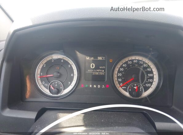 1C6RR7FT2GS373117 2016 RAM 1500 Gray Widok tylnych siedzeń
